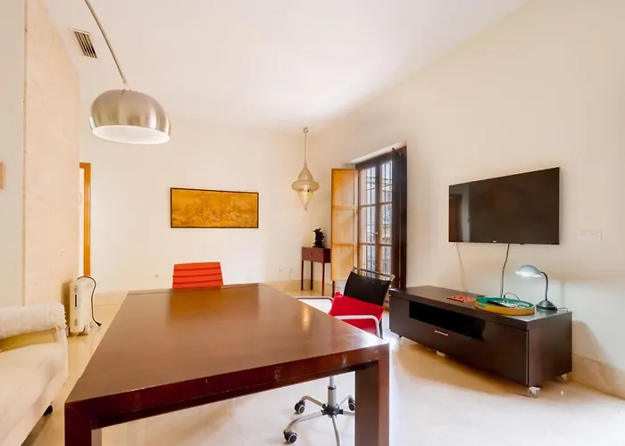 Large And Practic - 3bd 2bth- Arenal *